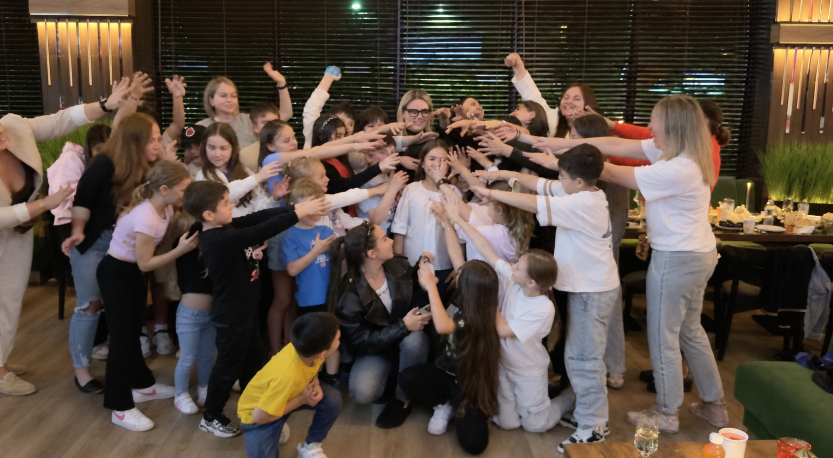 Birthday group celebrating at SET